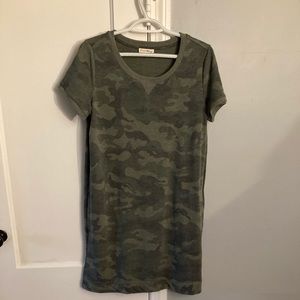 Camo print tunic with pockets